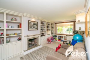 Casa em Condomínio à venda com 321m², 4 dormitórios, 2 suítes, 4 vagas, no bairro Terra Ville em PORTO ALEGRE