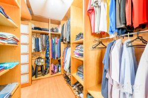 Casa em Condomínio à venda com 252m², 3 dormitórios, 1 suíte, 3 vagas, no bairro Tristeza em Porto Alegre