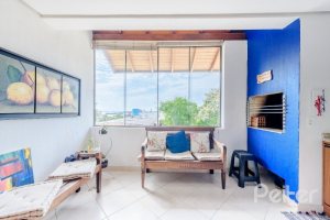 Casa em Condomínio à venda com 252m², 3 dormitórios, 1 suíte, 3 vagas, no bairro Tristeza em Porto Alegre