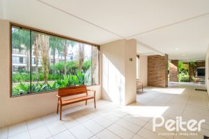 Apartamento à venda com 88m², 3 dormitórios, 1 suíte, 2 vagas, no bairro Tristeza em PORTO ALEGRE