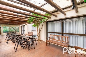Apartamento à venda com 88m², 3 dormitórios, 1 suíte, 2 vagas, no bairro Tristeza em PORTO ALEGRE