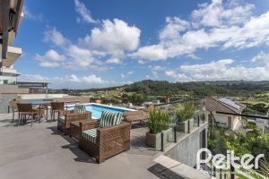 Casa em Condomínio à venda com 303m², 3 dormitórios, 3 suítes, 4 vagas, no bairro Alphaville em PORTO ALEGRE