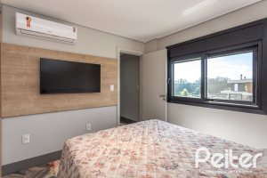 Casa em Condomínio à venda com 303m², 3 dormitórios, 3 suítes, 4 vagas, no bairro Alphaville em PORTO ALEGRE