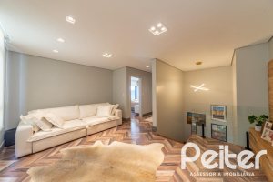 Casa em Condomínio à venda com 303m², 3 dormitórios, 3 suítes, 4 vagas, no bairro Alphaville em PORTO ALEGRE