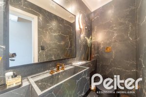 Casa em Condomínio à venda com 303m², 3 dormitórios, 3 suítes, 4 vagas, no bairro Alphaville em PORTO ALEGRE