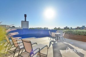 Casa em Condomínio à venda com 169m², 3 dormitórios, 1 suíte, 2 vagas, no bairro Tristeza em PORTO ALEGRE