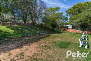 Apartamento à venda com 45m², 1 dormitório, no bairro Nonoai em PORTO ALEGRE