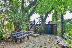 Casa em Condomínio à venda com 257m², 3 dormitórios, 1 suíte, 3 vagas, no bairro Tristeza em PORTO ALEGRE