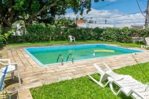 Casa em Condomínio à venda com 250m², 3 dormitórios, 3 suítes, 3 vagas, no bairro Hipica em PORTO ALEGRE