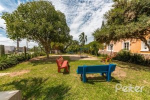 Casa em Condomínio à venda com 250m², 3 dormitórios, 3 suítes, 3 vagas, no bairro Hipica em PORTO ALEGRE