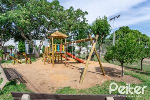 Casa em Condomínio à venda com 174m², 3 dormitórios, 3 suítes, 2 vagas, no bairro Hipica em PORTO ALEGRE
