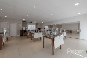 Apartamento à venda com 57m², 2 dormitórios, 1 suíte, 1 vaga, no bairro Vila Nova em PORTO ALEGRE