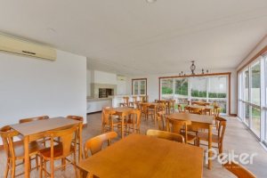 Casa em Condomínio à venda com 397m², 4 dormitórios, 4 suítes, 3 vagas, no bairro Vila Conceicao em PORTO ALEGRE