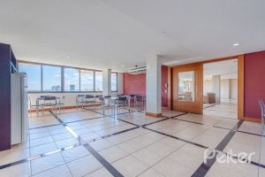 Apartamento à venda com 200m², 3 dormitórios, 3 suítes, 4 vagas, no bairro Cristal em PORTO ALEGRE