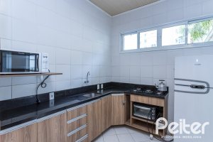 Apartamento à venda com 71m², 2 dormitórios, 1 suíte, 1 vaga, no bairro Cavalhada em PORTO ALEGRE