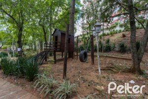 Apartamento à venda com 71m², 2 dormitórios, 1 suíte, 1 vaga, no bairro Cavalhada em PORTO ALEGRE