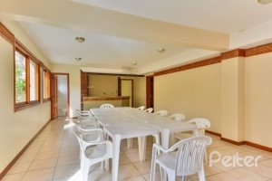 Cobertura à venda com 228m², 4 dormitórios, 2 suítes, 2 vagas, no bairro Tristeza em PORTO ALEGRE