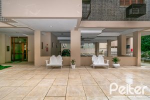 Cobertura à venda com 228m², 4 dormitórios, 2 suítes, 2 vagas, no bairro Tristeza em PORTO ALEGRE