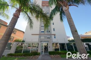 Apartamento à venda com 60m², 2 dormitórios, 1 suíte, 2 vagas, no bairro Tristeza em PORTO ALEGRE