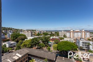Apartamento à venda com 60m², 2 dormitórios, 1 suíte, 2 vagas, no bairro Tristeza em PORTO ALEGRE