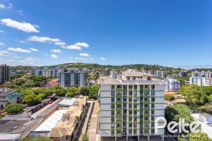 Apartamento à venda com 60m², 2 dormitórios, 1 suíte, 2 vagas, no bairro Tristeza em PORTO ALEGRE