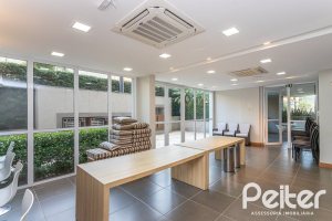 Apartamento à venda com 60m², 2 dormitórios, 1 suíte, 2 vagas, no bairro Tristeza em PORTO ALEGRE