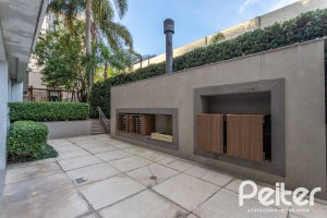 Apartamento à venda com 60m², 2 dormitórios, 1 suíte, 2 vagas, no bairro Tristeza em PORTO ALEGRE