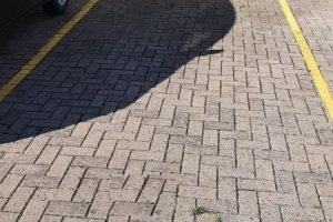 Apartamento à venda com 60m², 2 dormitórios, 1 suíte, 2 vagas, no bairro Tristeza em PORTO ALEGRE