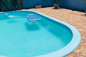 Casa à venda com 159m², 3 dormitórios, 1 suíte, 3 vagas, no bairro Ipanema / Altos Do Ipê em Porto Alegre