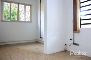 Casa à venda com 290m², 3 dormitórios, 6 vagas, no bairro Menino Deus em Porto Alegre