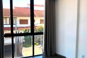 Casa em Condomínio à venda com 284m², 3 dormitórios, 1 suíte, 2 vagas, no bairro Nonoai em Porto Alegre