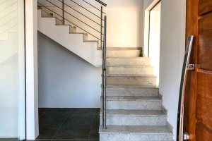 Casa em Condomínio à venda com 284m², 3 dormitórios, 1 suíte, 2 vagas, no bairro Nonoai em Porto Alegre