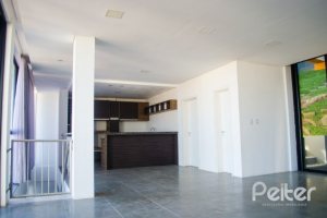 Casa em Condomínio à venda com 284m², 3 dormitórios, 1 suíte, 2 vagas, no bairro Nonoai em Porto Alegre