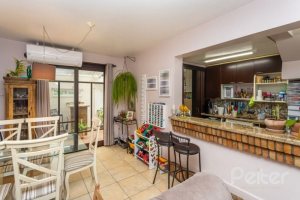  à venda, no bairro  em 