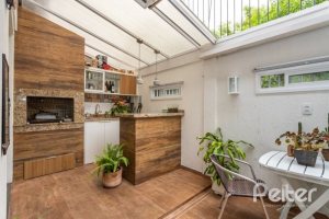  à venda, no bairro  em 