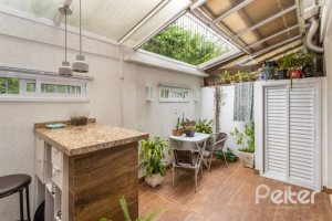  à venda, no bairro  em 