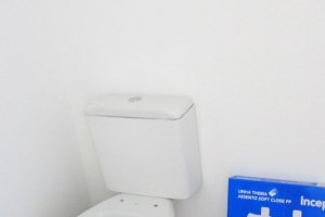 Comercial à venda com 35m², 1 vaga, no bairro Tristeza em Porto Alegre