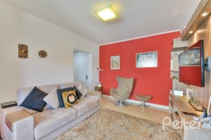 Apartamento à venda com 76m², 2 dormitórios, 1 suíte, 1 vaga, no bairro Tristeza em Porto Alegre