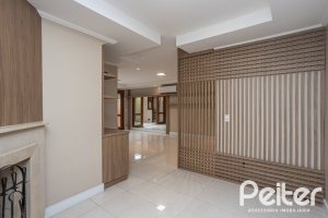 Casa em Condomínio à venda com 290m², 3 dormitórios, 1 suíte, 2 vagas, no bairro Jardim Isabel em Porto Alegre