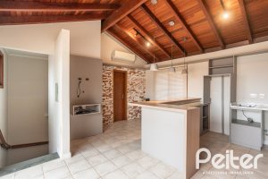 Casa em Condomínio à venda com 290m², 3 dormitórios, 1 suíte, 2 vagas, no bairro Jardim Isabel em Porto Alegre