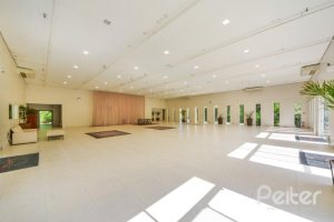 Casa à venda com 1000m², no bairro Chapéu do Sol em Porto Alegre