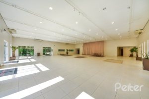 Comercial à venda com 1000m², no bairro Chapéu do Sol em Porto Alegre