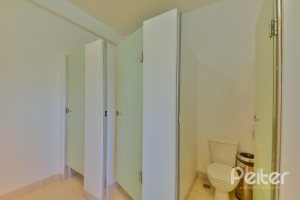 Comercial à venda com 1000m², no bairro Chapéu do Sol em Porto Alegre