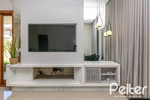Casa em Condomínio à venda com 240m², 3 dormitórios, 3 suítes, 2 vagas, no bairro Alphaville em PORTO ALEGRE
