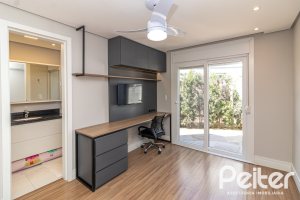 Casa em Condomínio à venda com 240m², 3 dormitórios, 3 suítes, 2 vagas, no bairro Alphaville em PORTO ALEGRE