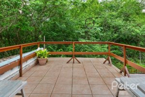 Casa em Condomínio à venda com 220m², 5 dormitórios, 2 suítes, 2 vagas, no bairro Ipanema em Porto Alegre