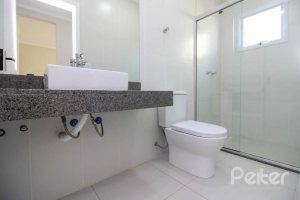 Casa em Condomínio à venda com 123m², 3 dormitórios, 1 suíte, 2 vagas, no bairro Hípica em Porto Alegre