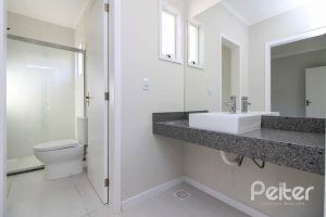 Casa em Condomínio à venda com 123m², 3 dormitórios, 1 suíte, 2 vagas, no bairro Hípica em Porto Alegre