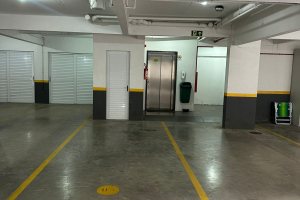 Apartamento à venda com 89m², 2 dormitórios, 1 suíte, 1 vaga, no bairro Tristeza em Porto Alegre