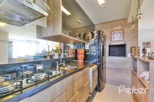 Apartamento à venda com 73m², 3 dormitórios, 1 suíte, 2 vagas, no bairro Tristeza em Porto Alegre